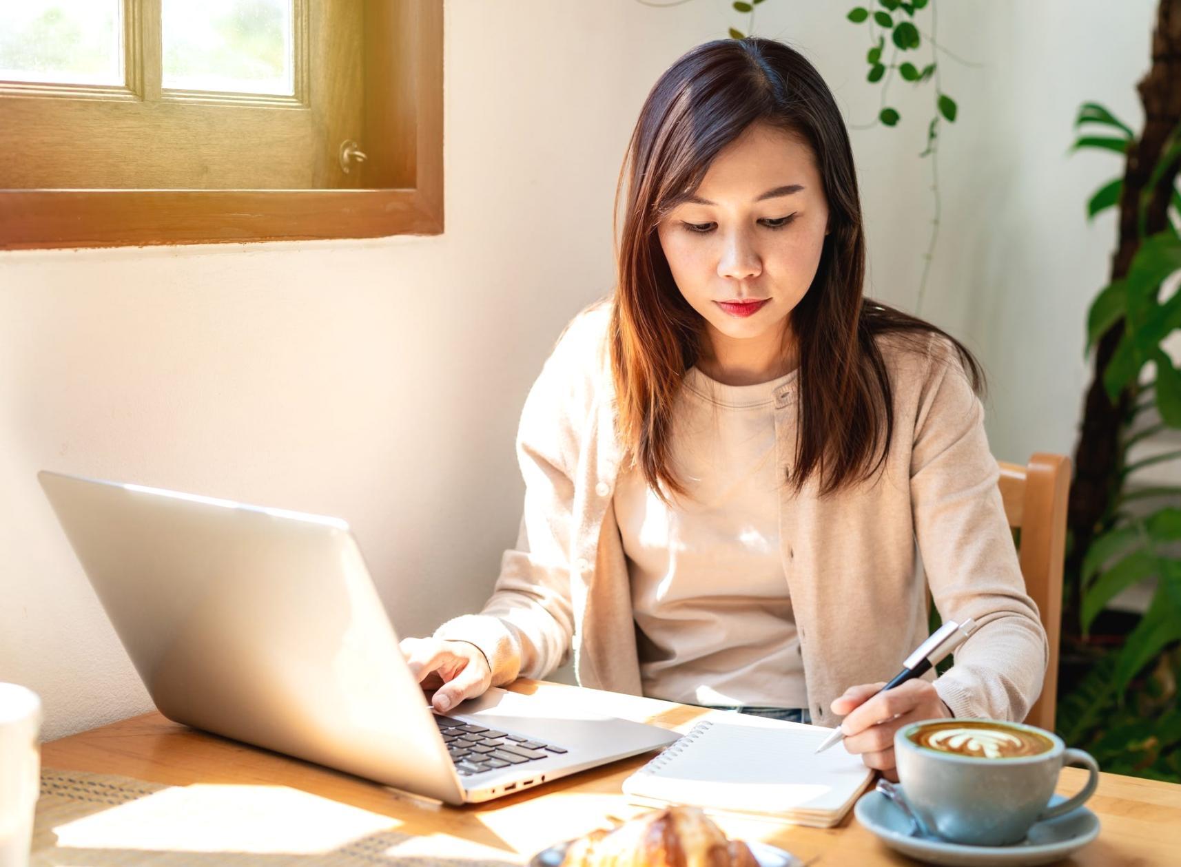 Implementación técnica de sistemas automatizados